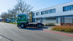 20260329-Tom-Holding-00167